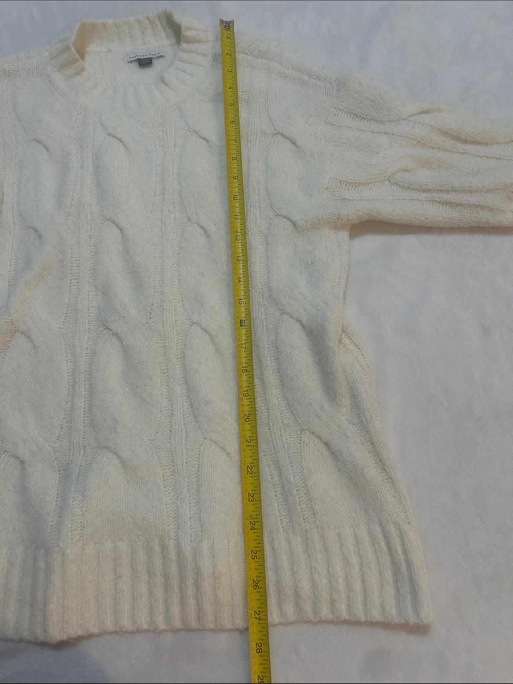 American Eagle Women’s Sweater Cream Cable-Knit Crewneck Size Small - Picture 5 of 8
